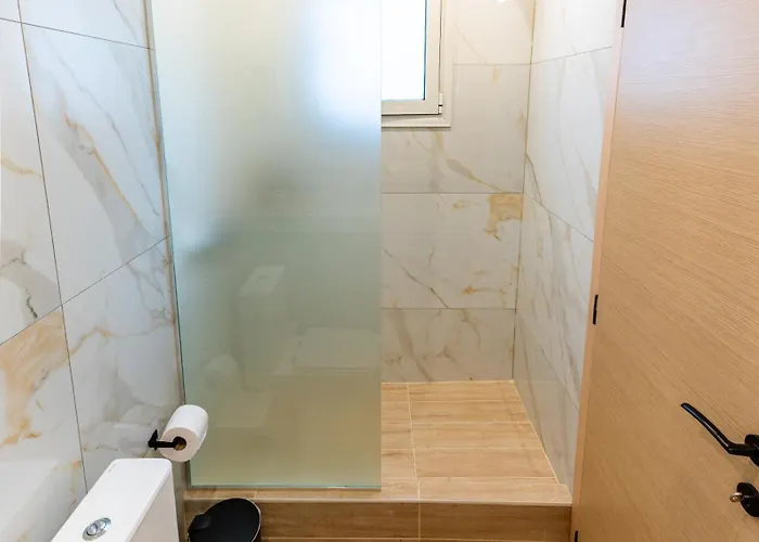 דירה Premium In Louloudadika 7th Floor Views New Reno *