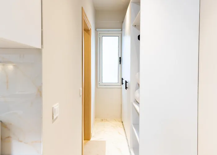 Premium In Louloudadika 7th Floor Views New Reno