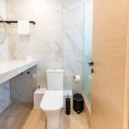 Premium In Louloudadika 7th Floor Views New Reno *